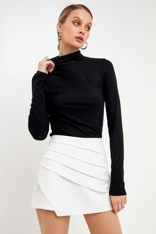 Turtle neck top- white