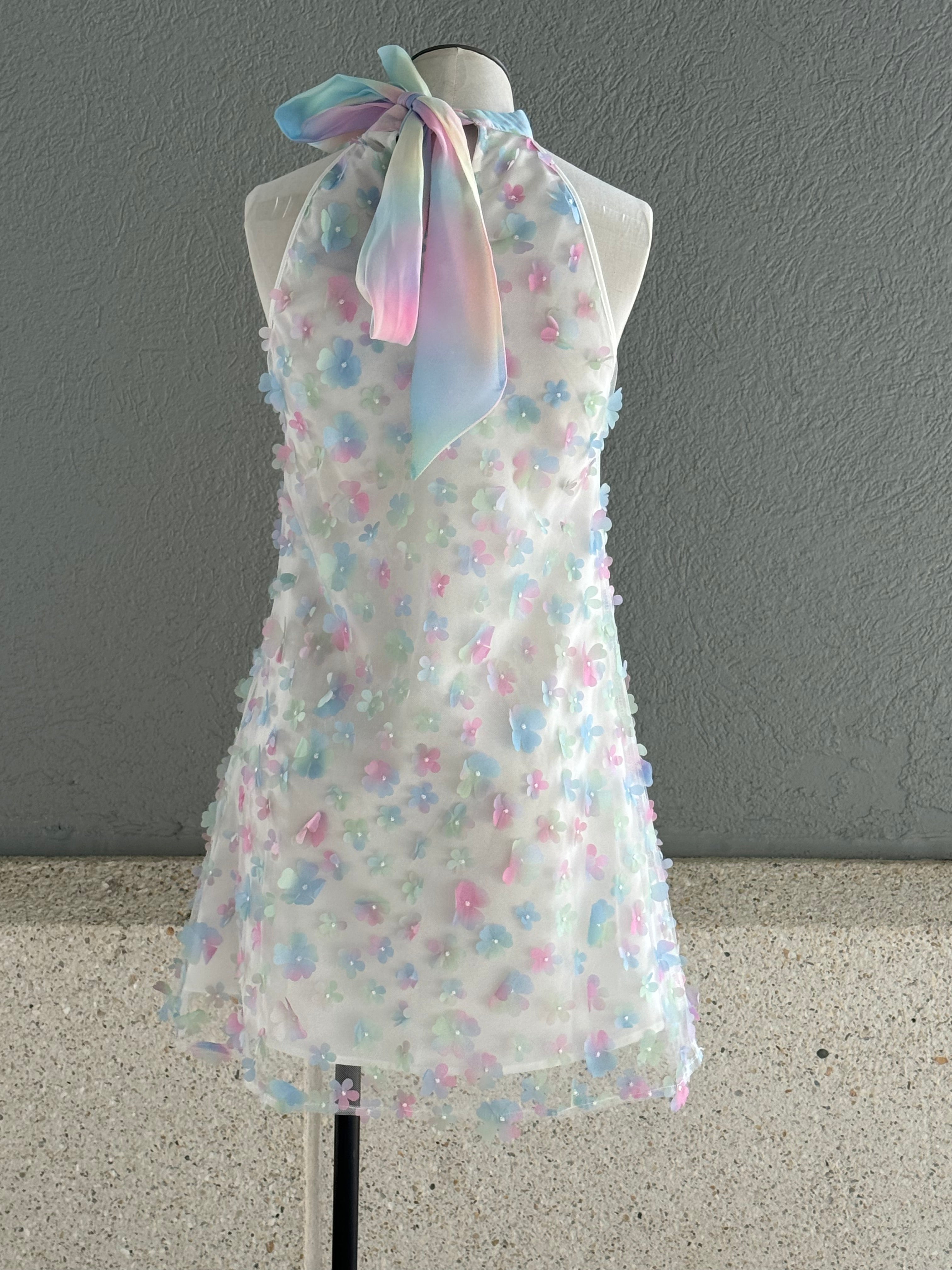 Main strip- 3D Flower Dress