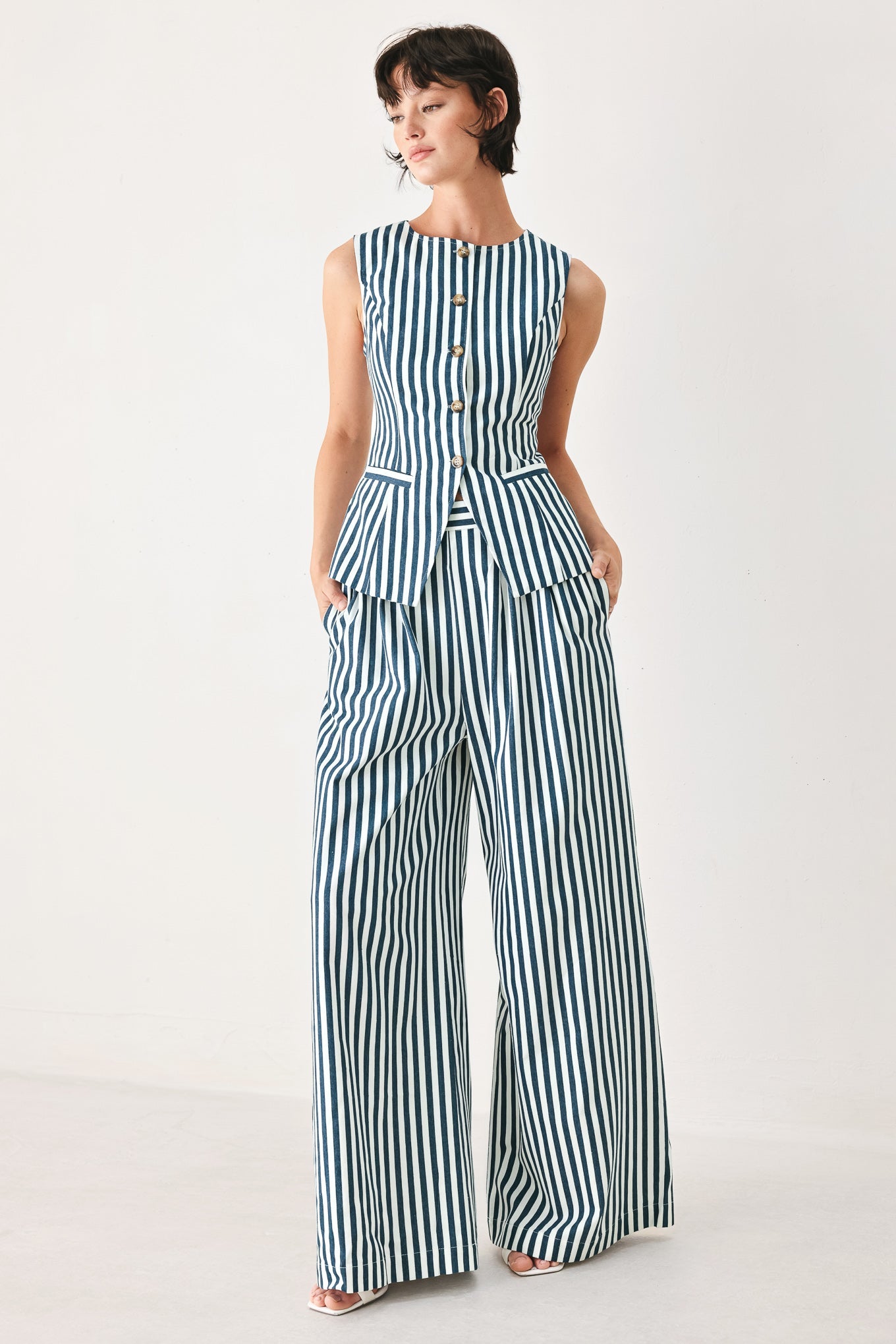 PORTSIDE STRIPE WOVEN VEST