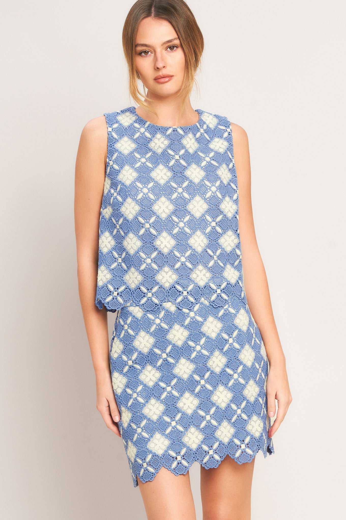 COASTAL WOVEN LACE MINI SKIRT