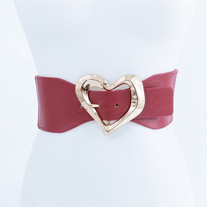 GOLD HEART SHAPED BUCKLE FASHION BELT