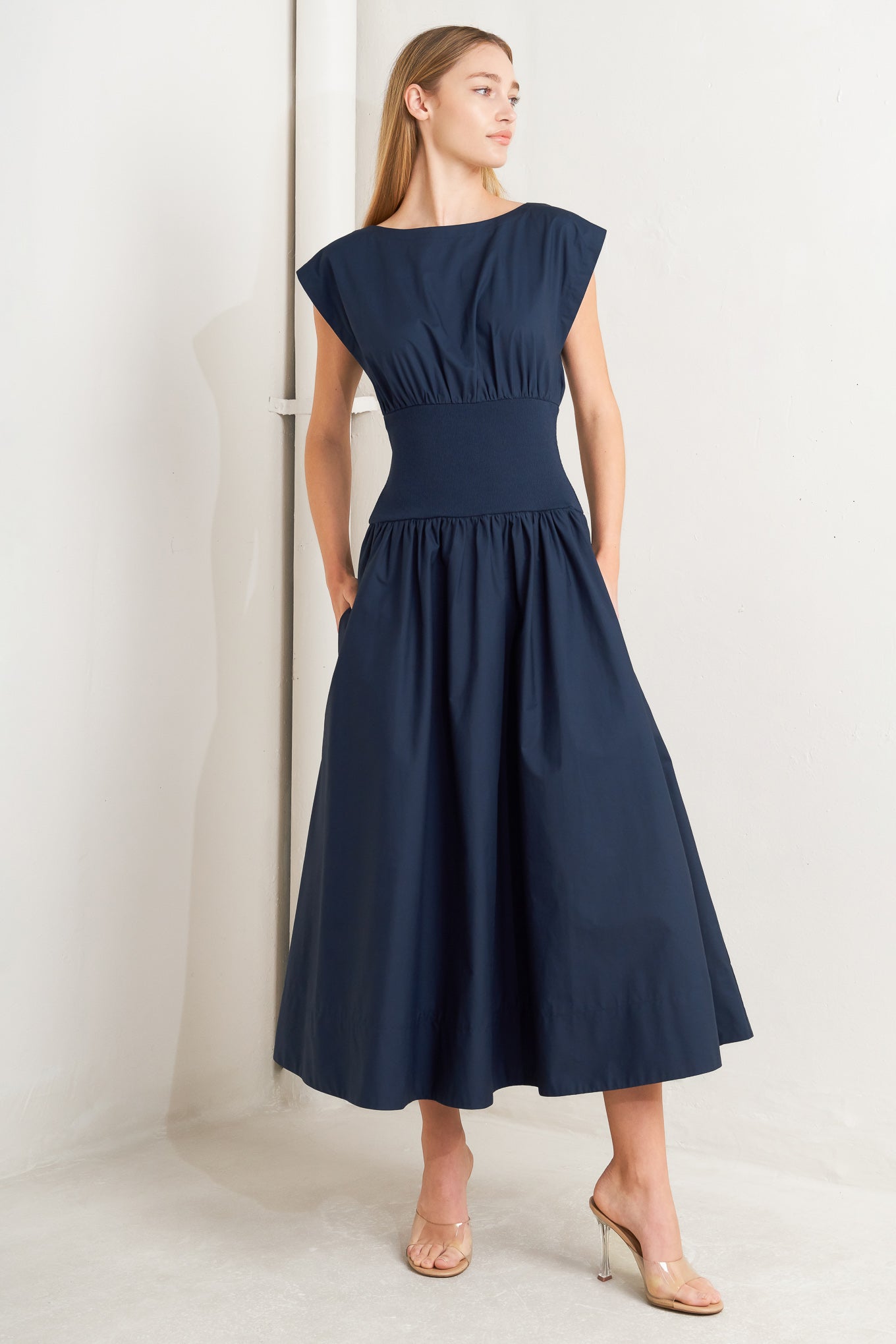 DREAMWEAVER ROMANTIC NAVY WOVEN MIDI DRESS
