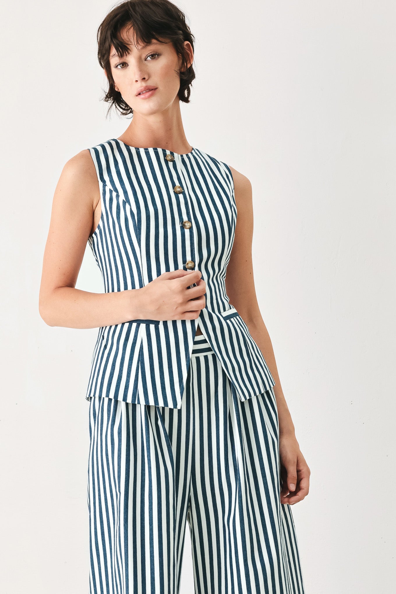 PORTSIDE STRIPE WOVEN VEST