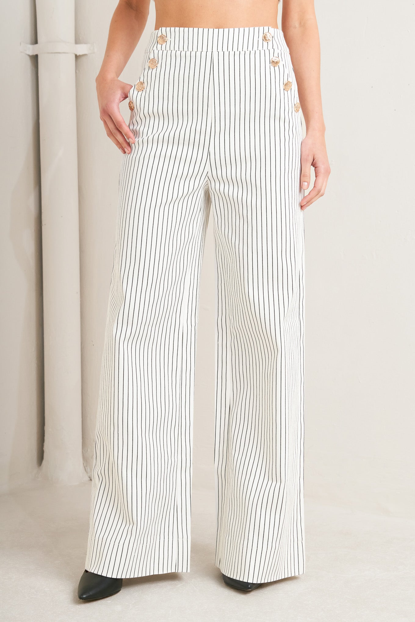 EFFORTLESS FORM STRIPE WOVEN PANTS