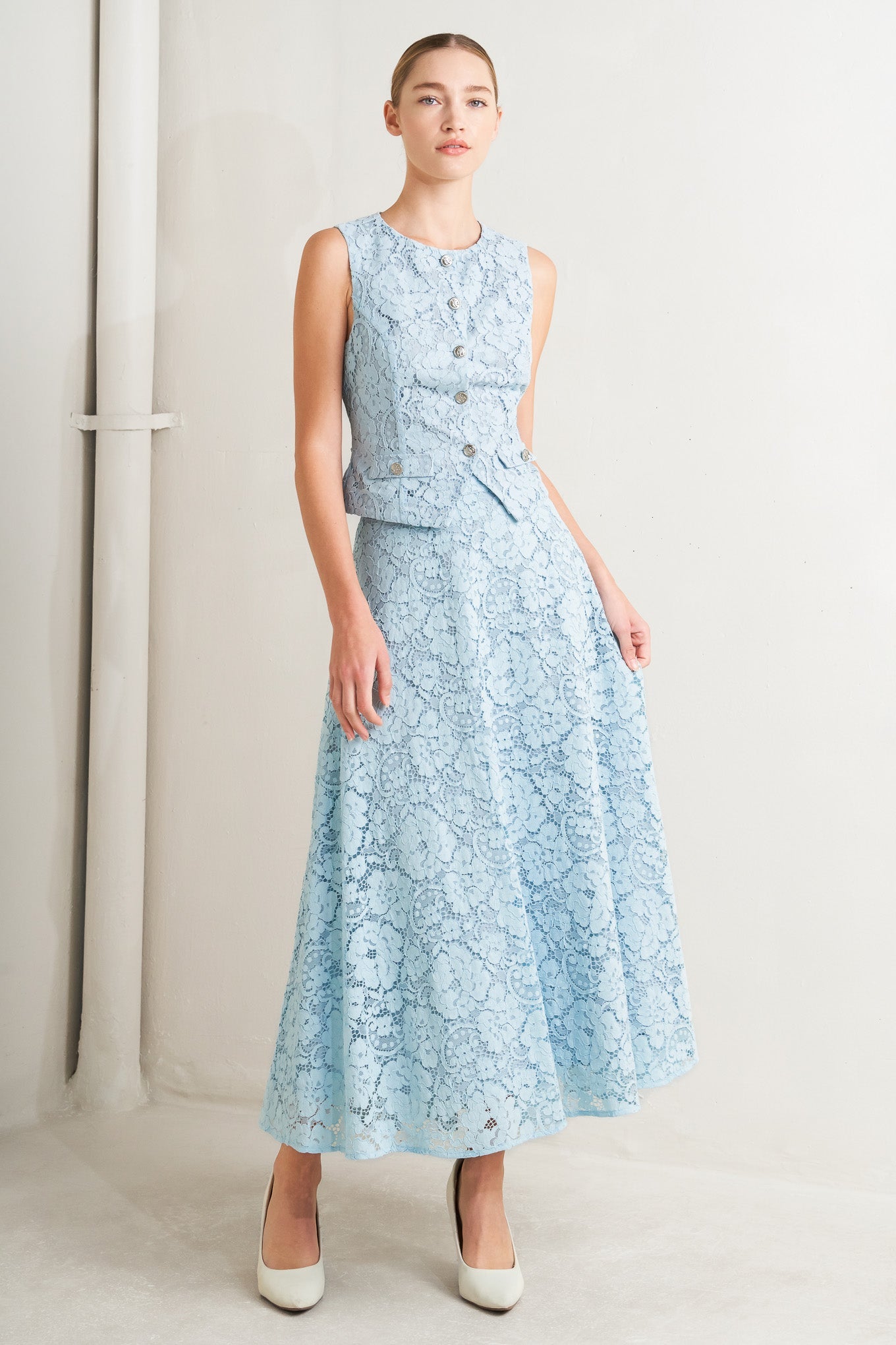 SWEET BUT STRONG WOVEN VEST