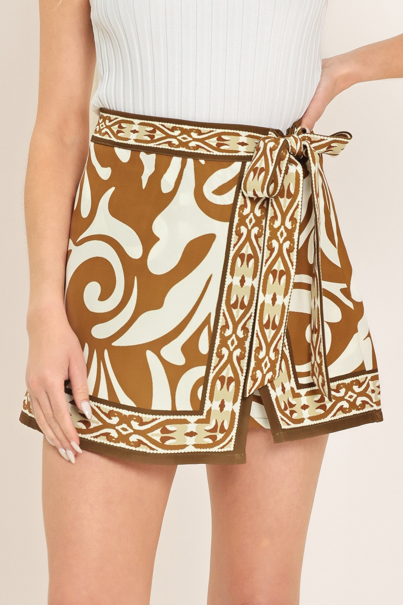 AMALFI COAST WOVEN SKORT