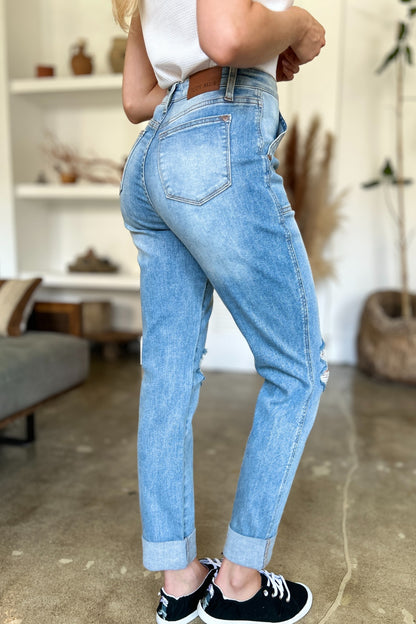 Judy Blue Full Size Distressed Straight Jeans